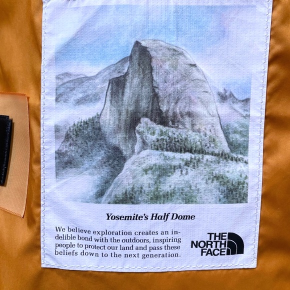 The North Face Women’s Sierra Down Parka - Picture 5 of 9